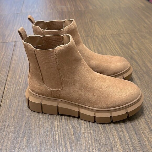 BP Platform Chelsea Boots Lug Sole Chunky Ankle Booties - Picture 2 of 8